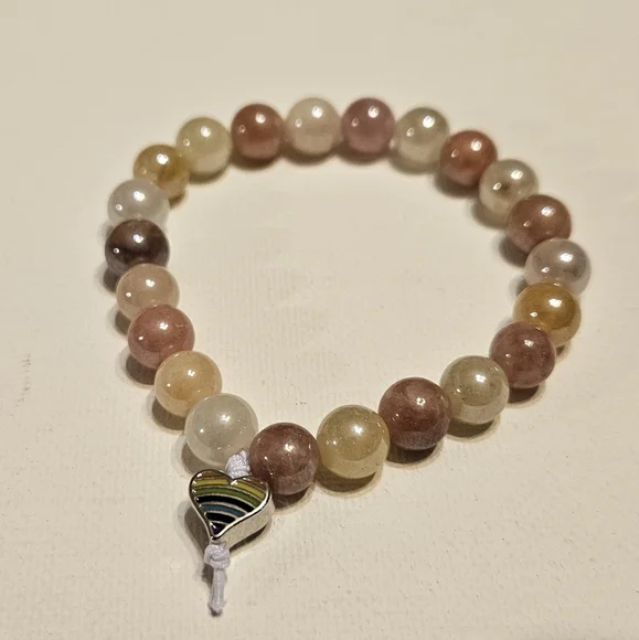 Elegant SUNSTONE Beaded Stretch Bracelet with Colorful Heart Charm ♡ Handmade ♡ - Picture 2 of 10